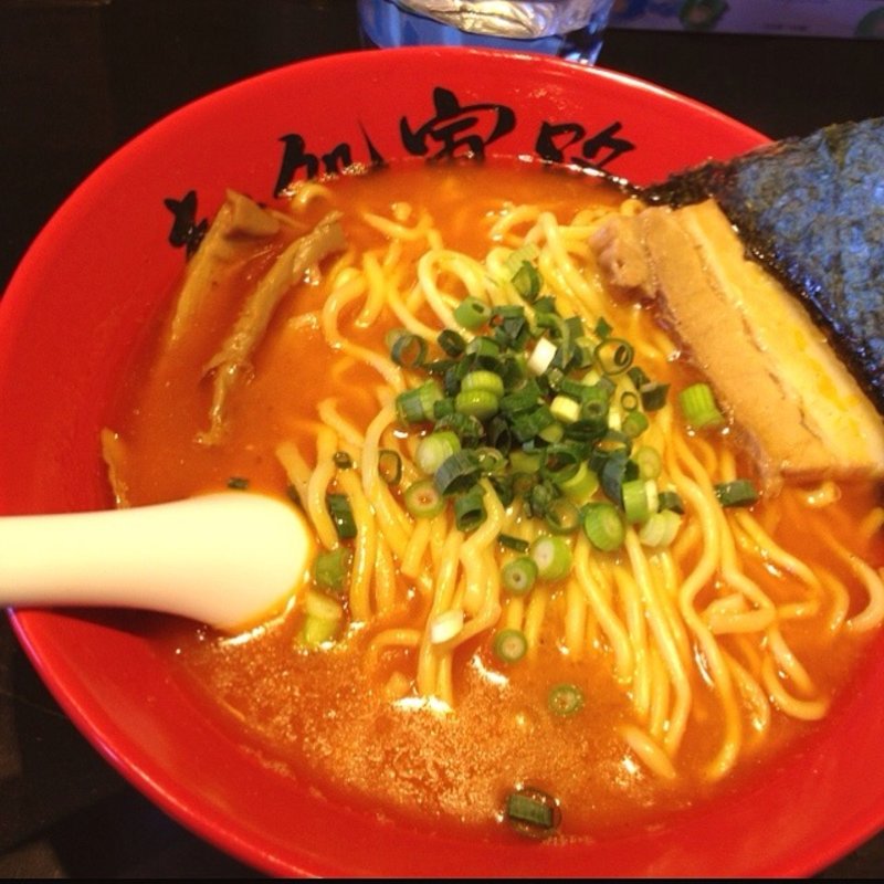 らー麺（赤）(麺処寅路)