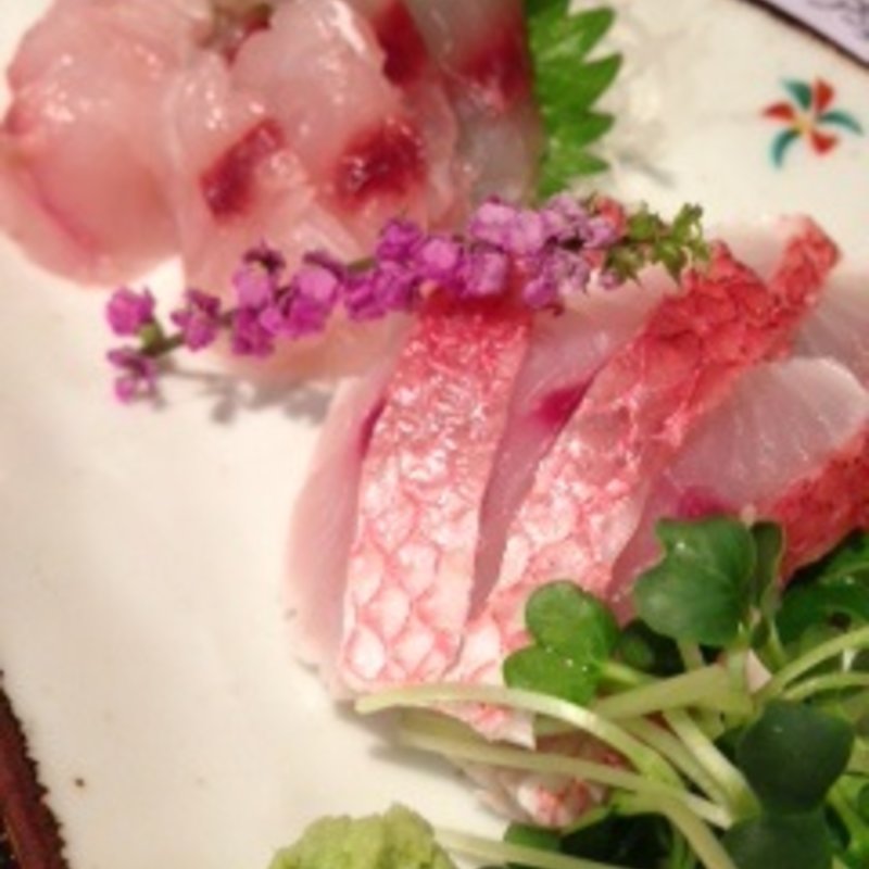 お刺身盛り合わせ(沖縄食堂結結)