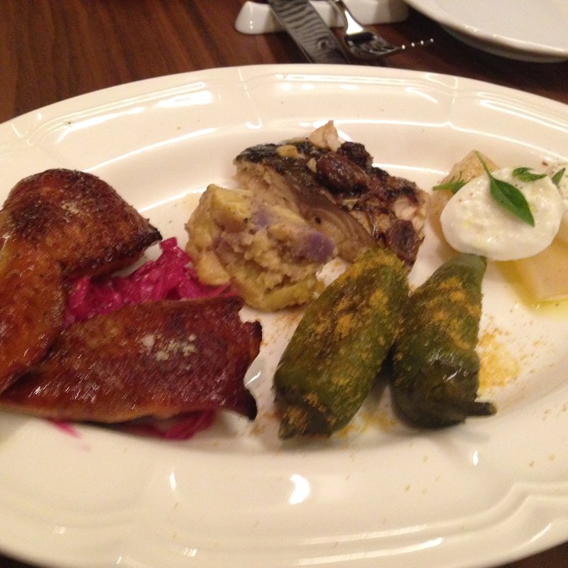 シェフおすすめの前菜盛り合わせ(Pentolino 092)