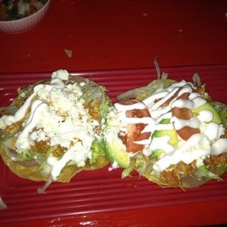 Tinga tostadas(Tortilleria Nixtamal)