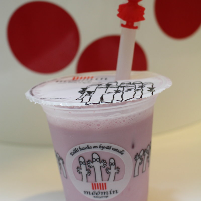 ミックスベリーミルク(ムーミンスタンド ランドマークプラザ店)