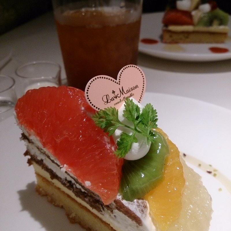 フルーツタルト(ラ・メゾン アンソレイユターブル ららぽーと横浜店)