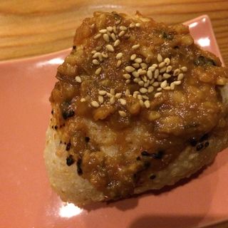 味噌焼きおにぎり(発酵キッチン tokotoko （トコトコ）)