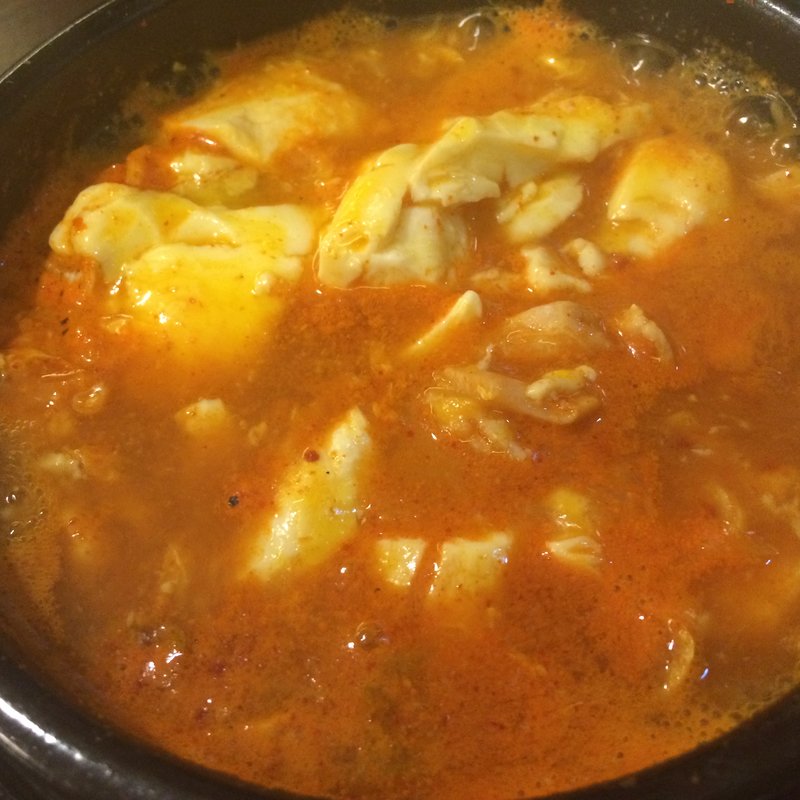 若鶏スンドゥブチゲ(ハヌル )