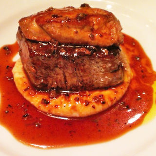 牛フィレ肉とフォアグラのロッシーニ(俺のフレンチ　GINZA)