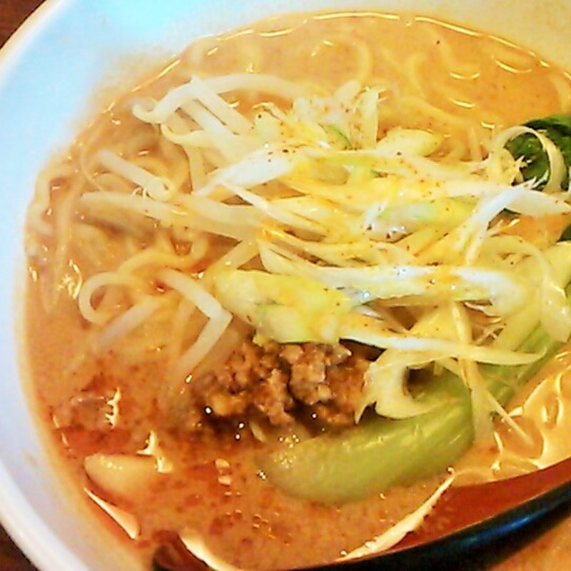 坦々麺(西新五丁目餃子屋台　ヤオマン)