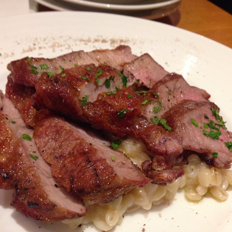 柏産 幻霜ポークの肩ロースの炭火焼 (アンティカ･オステリア･マジカメンテ)