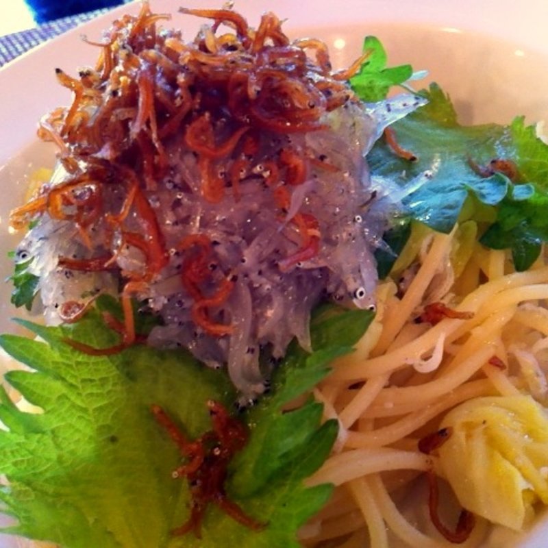 生しらすのペペロンチーノ(エッセルンガ)