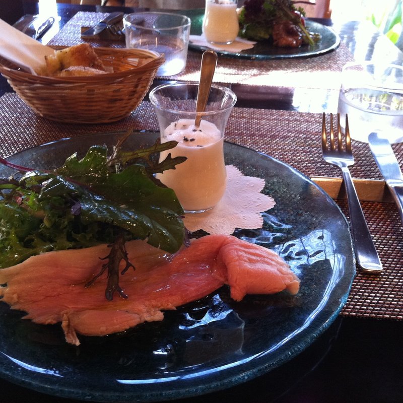 オードブルの3種(エッセルンガ)