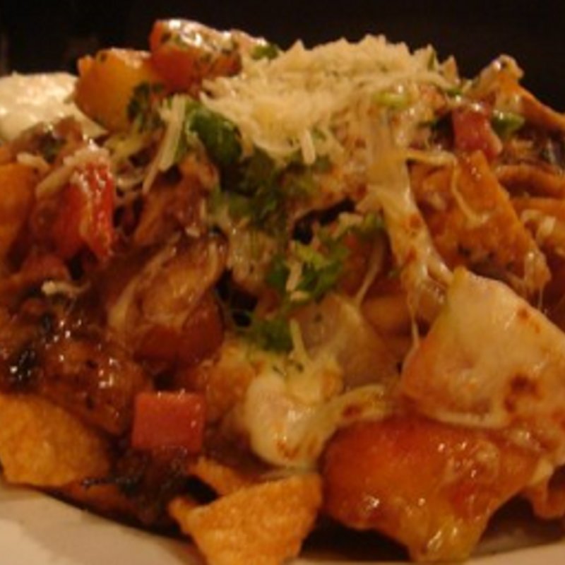 Bo’s Big Nachos (Uncle Bo’s Pupu Bar & Grill )