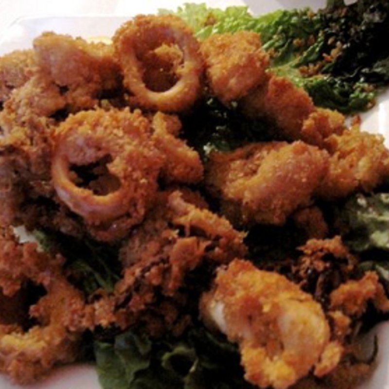 Calamari (Uncle Bo’s Pupu Bar & Grill )