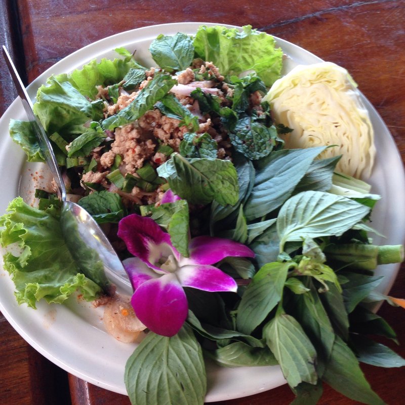 ラープムー(The Floating Restaurant)