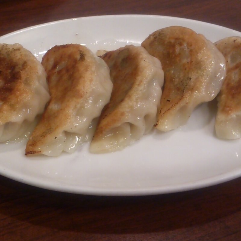 焼き餃子(品珍閣)