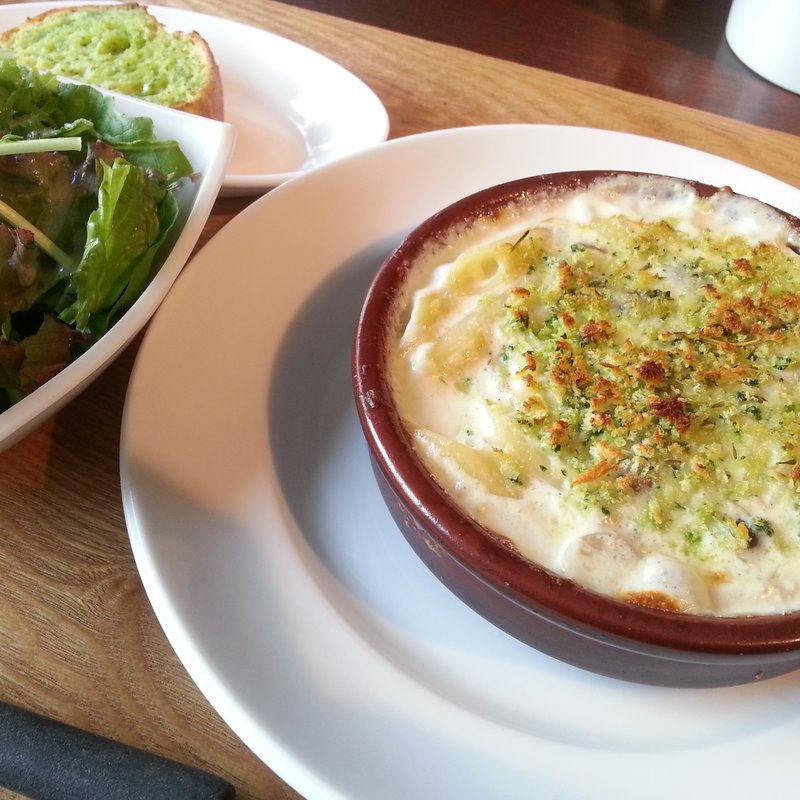 きのことゴルゴンゾーラのペンネグラタン(サンクスネイチャー 恵比寿)