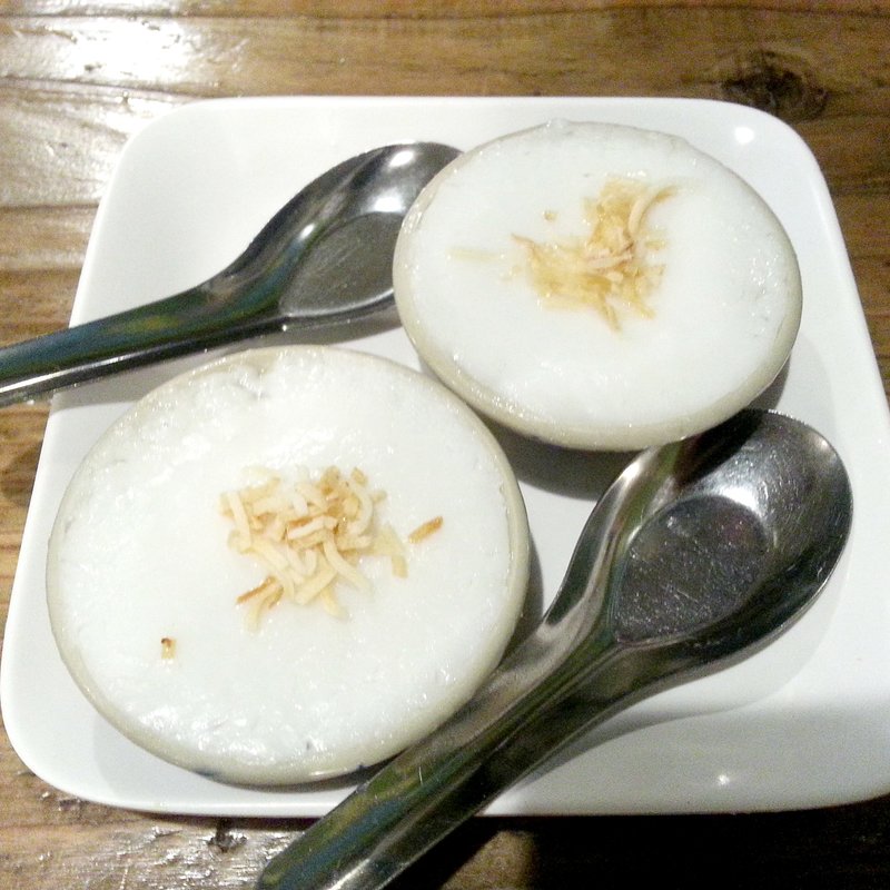 カノムトゥアイ(バンコク ピーナッツ食堂)