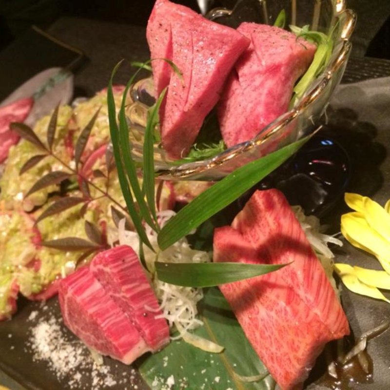 (やき肉 かのや )