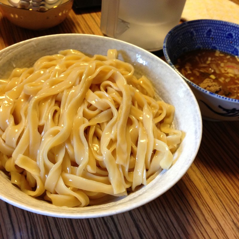 つけ麺（平打ち麺）(つけ麺　天海　)