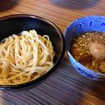 味玉つけ麺(つけ麺　天海　)