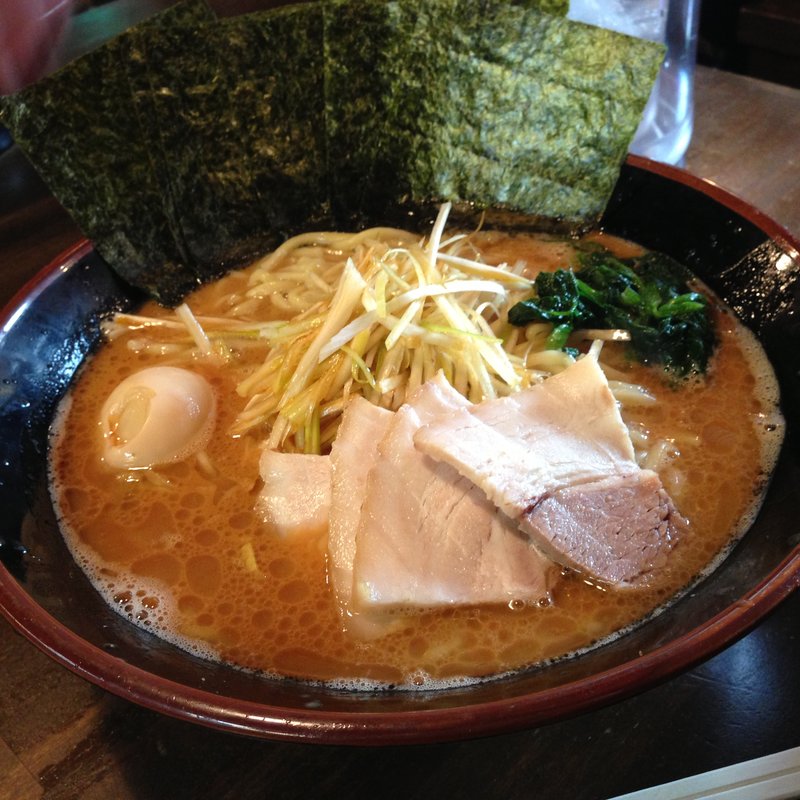 特製ラーメン大盛り　(横浜ラーメンとんこつ家 郡山店 )