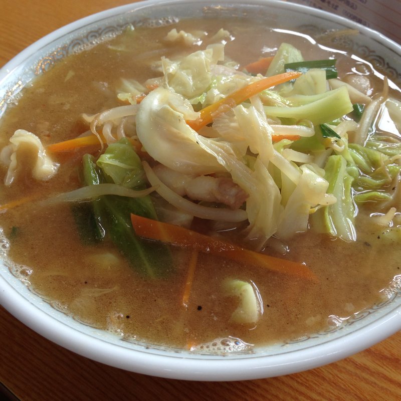 手打ちみそ中華大盛り　(うえんで 本店)