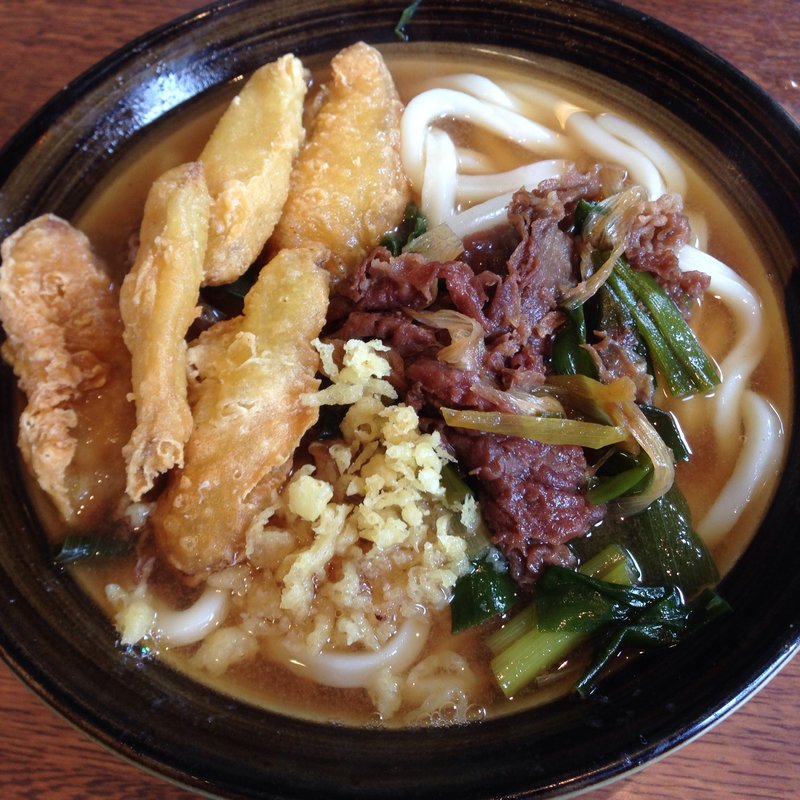 肉ごぼう天うどん(牧のうどん マリナタウン店)