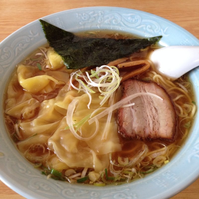 中華そば（魚介系）(中華そば おかめ )