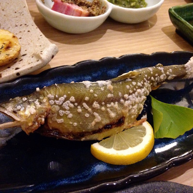 子持ち鮎の塩焼き(旬彩遊膳ながなわ)