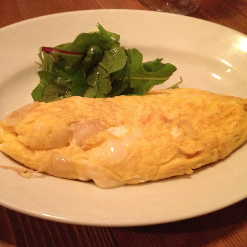 アンディーブとチーズのオムレツ(BIANCARA)