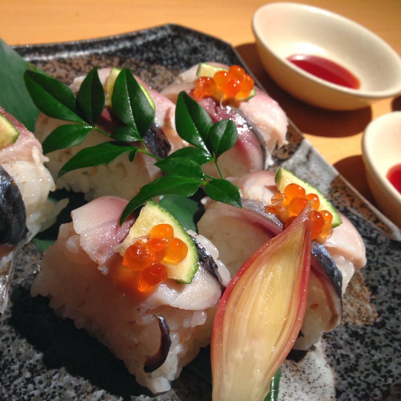 しめ鯖寿司(夢や京町しずく 新宿東口駅前店)