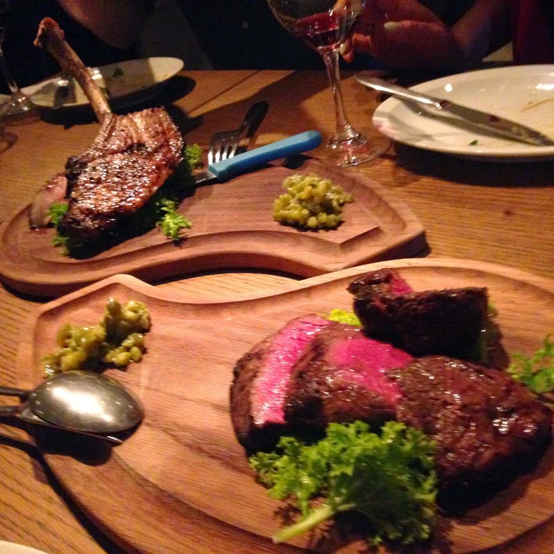 炭焼ラムチョップ(KNOCK CUCINA BUONA ITALIANA 六本木ヒルズ店)