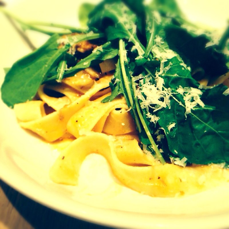 パッパルデッレ　with 仔牛とポークのラグーソース(bills)