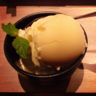 濃厚バニラアイス(季舟 新宿西口店 （きしゅう）)