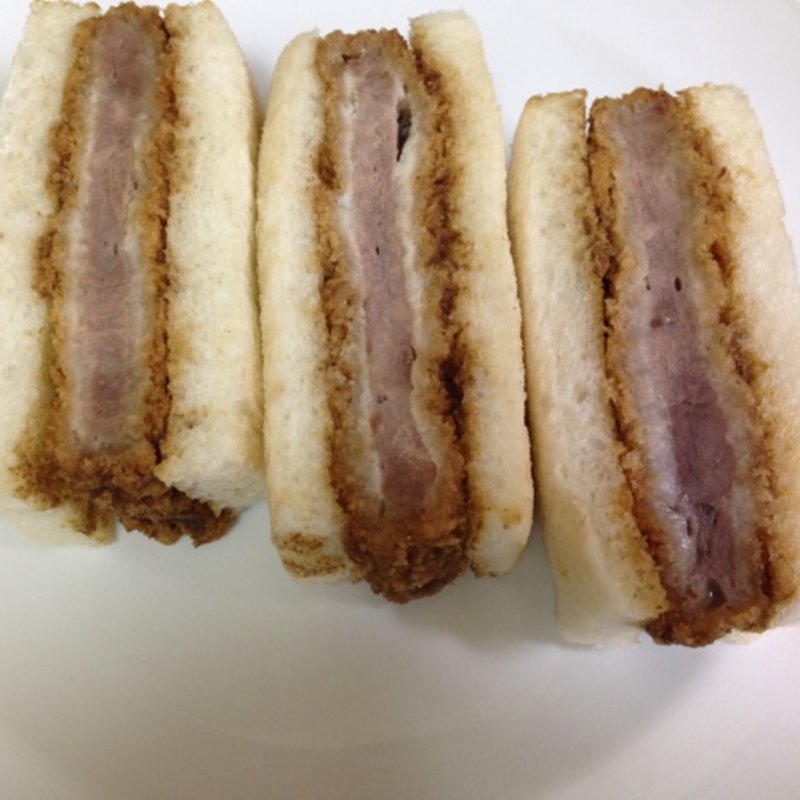 ビーフカツサンド(洋食屋 ヨシカミ SUNAMO店 )