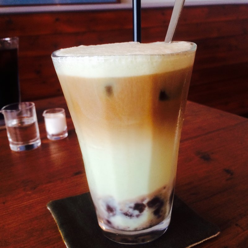 あずきと抹茶のカフェオーレ(板東珈琲)