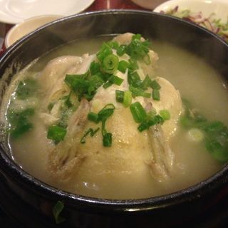 参鶏湯(San soo cap san)