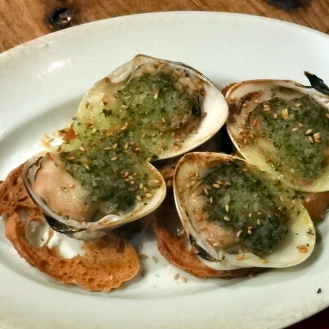 千葉地ハマグリのハーブバターオーブン焼き オー ペシェ グルマン Au Peche Gourmand の口コミ一覧 おいしい一皿が集まるグルメコミュニティサービス Sarah