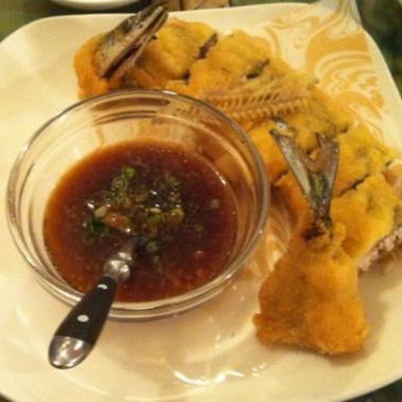 サンマ一本揚げ(串カツ酒場 福島店 )