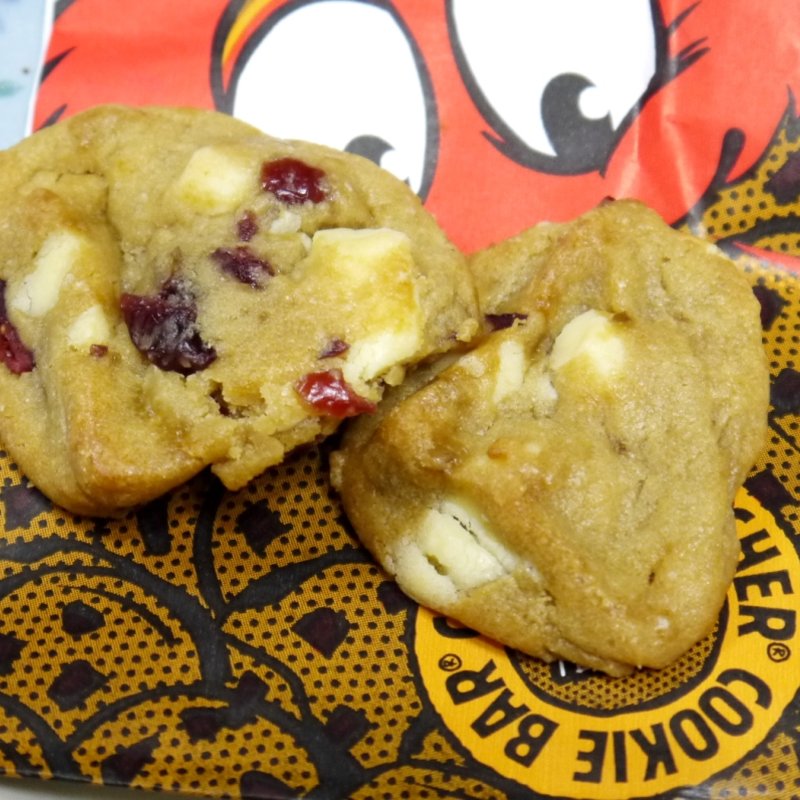 ホワイトチョコレート＆クランベリークッキー(クッキータイム 原宿店 （Cookie Time）)