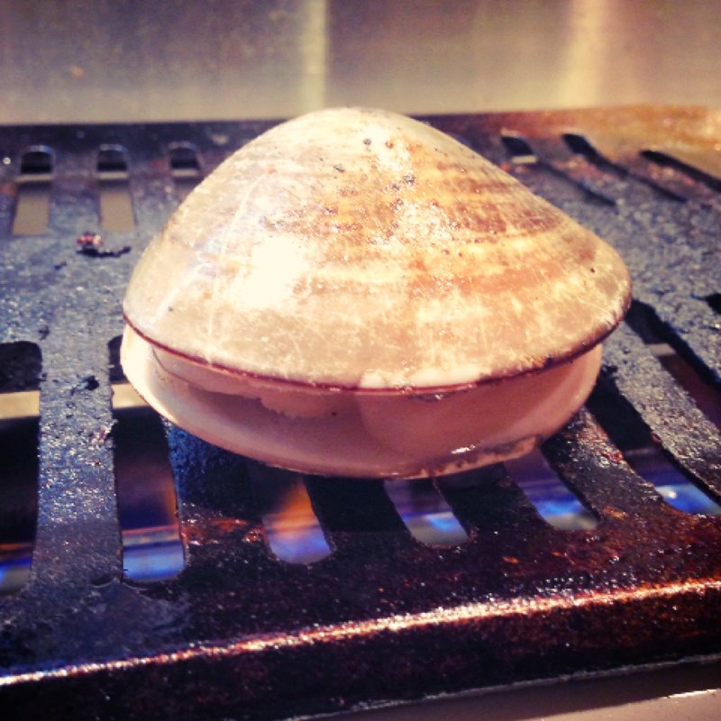 はまぐり焼(焼肉・ホルモン 恵比寿 英司)