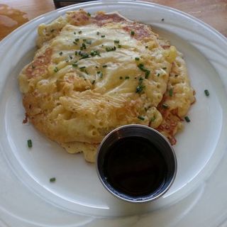 Mac and cheese pancakes(Morning Glass Coffee   Caf?)