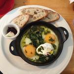 Sunny side up egg skillet