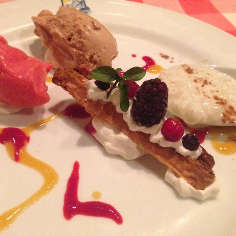 デザート盛り合わせ(カサ・デ・フジモリ )