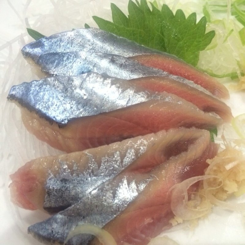 サンマの刺身(居酒屋 将軍)