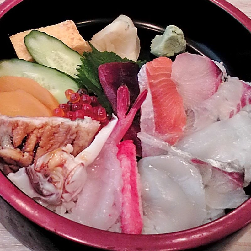 特盛りちらし(鮨処 匠)