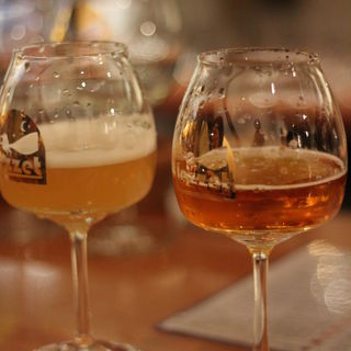 (レゼット・クラフトビール＆フード・エクスぺリエンス・バー（Lezzet craft beer & food experience Bar ）)