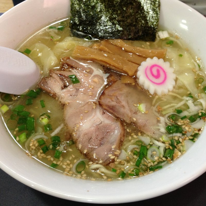 塩ワンタン麺大盛り(銀二 （ギンジ）)