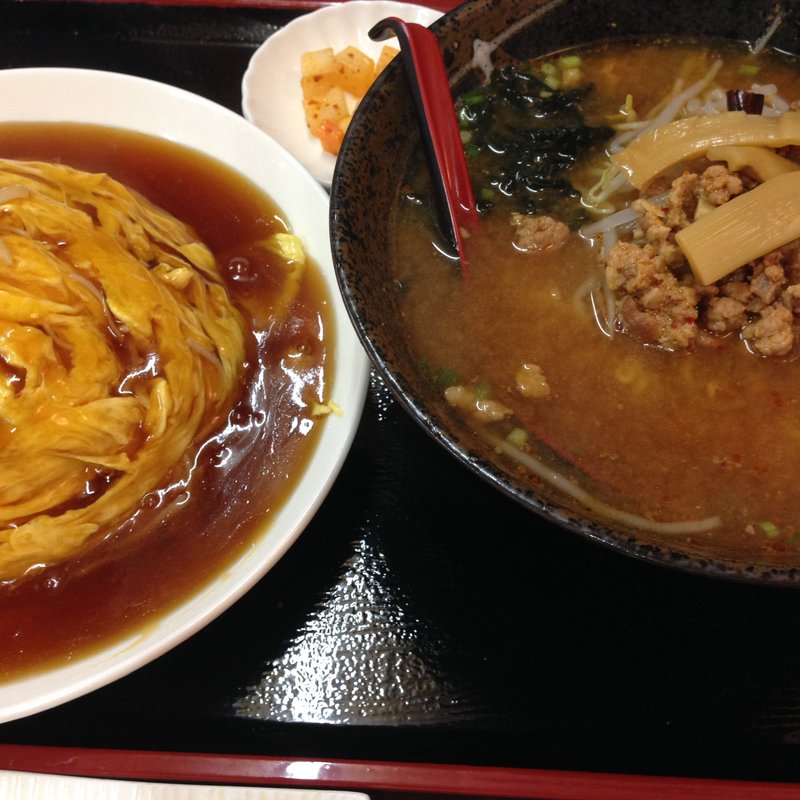 台湾味噌ラーメン＆天津飯(紅四季)