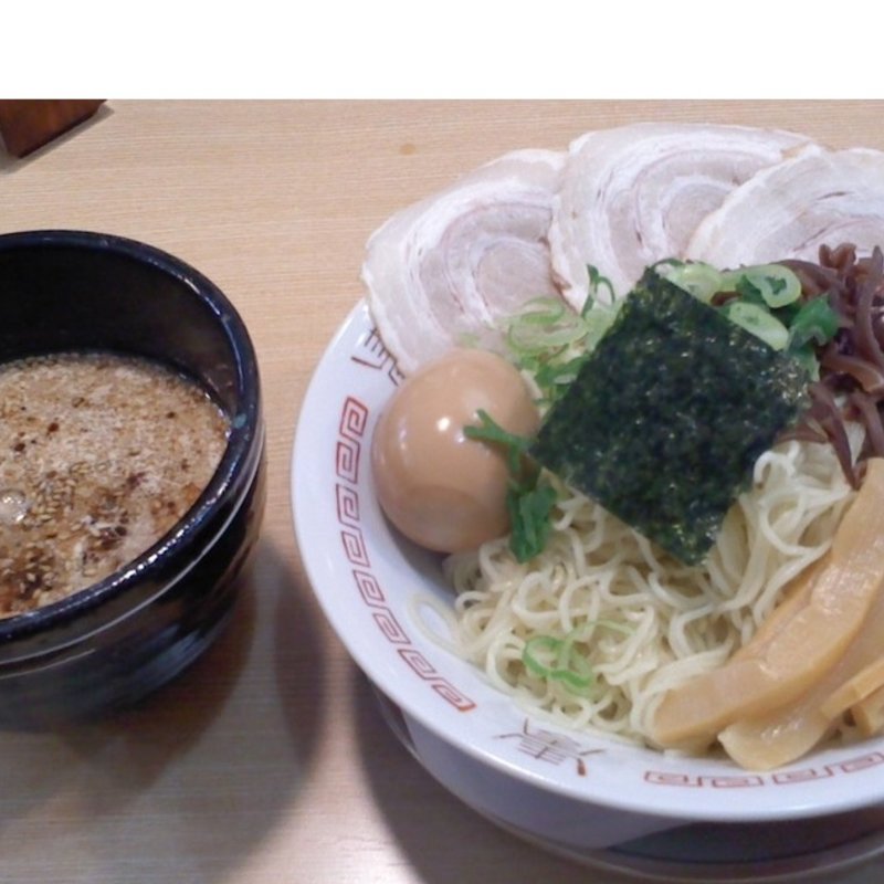 (四十五代目 哲麺 下北沢店)