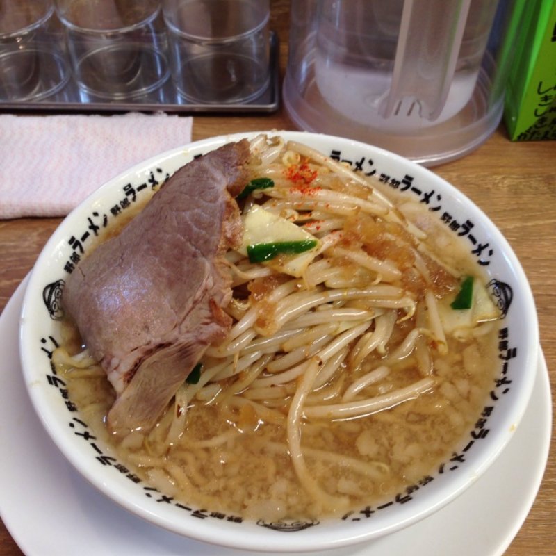 (野郎ラーメン 三軒茶屋店 )