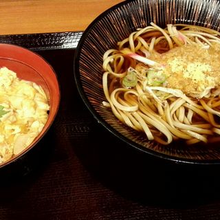 親子丼セット(十割蕎麦嵯峨谷 渋谷東急本店前店)
